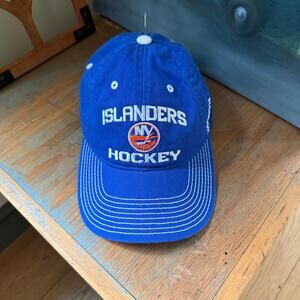 NWOT NHL NY Islanders Hockey Reebok Ball Cap Hat Youth OSFM
